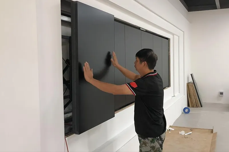 Processus d'installation du support d'écran LED